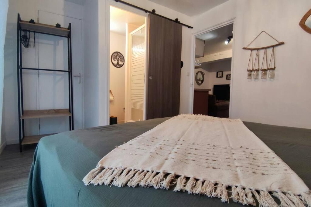 Le Joli'Mans, Appartement Refait A Neuf, Entierement Equipe, Pour 2 Personnes, Proche Quartier Historique Et Centre Le Mans Exteriér fotografie