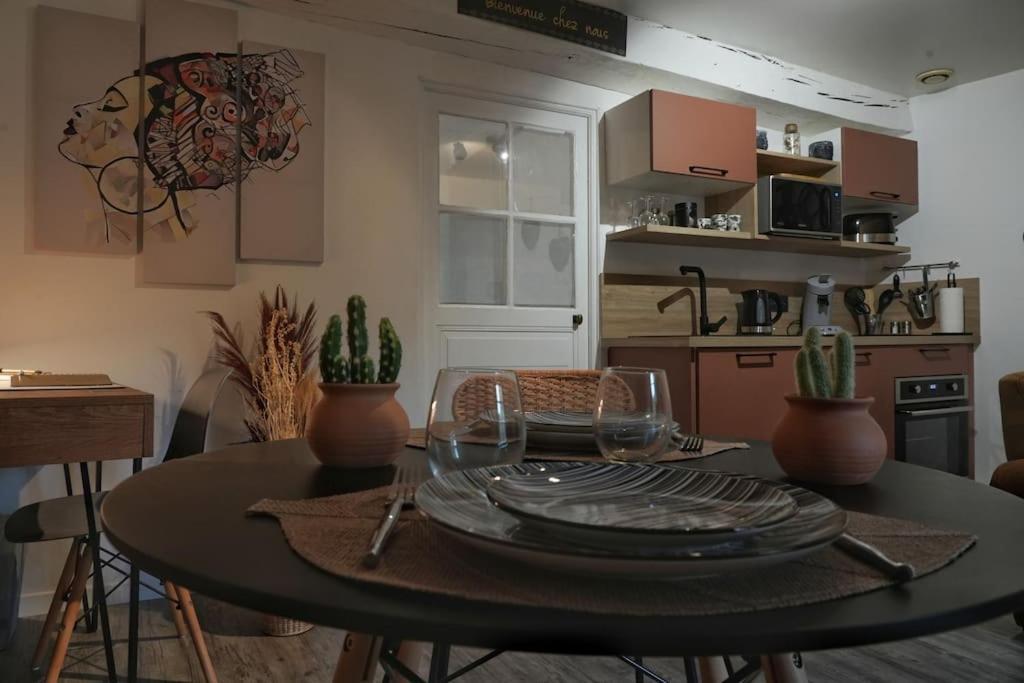 Le Joli'Mans, Appartement Refait A Neuf, Entierement Equipe, Pour 2 Personnes, Proche Quartier Historique Et Centre Le Mans Exteriér fotografie