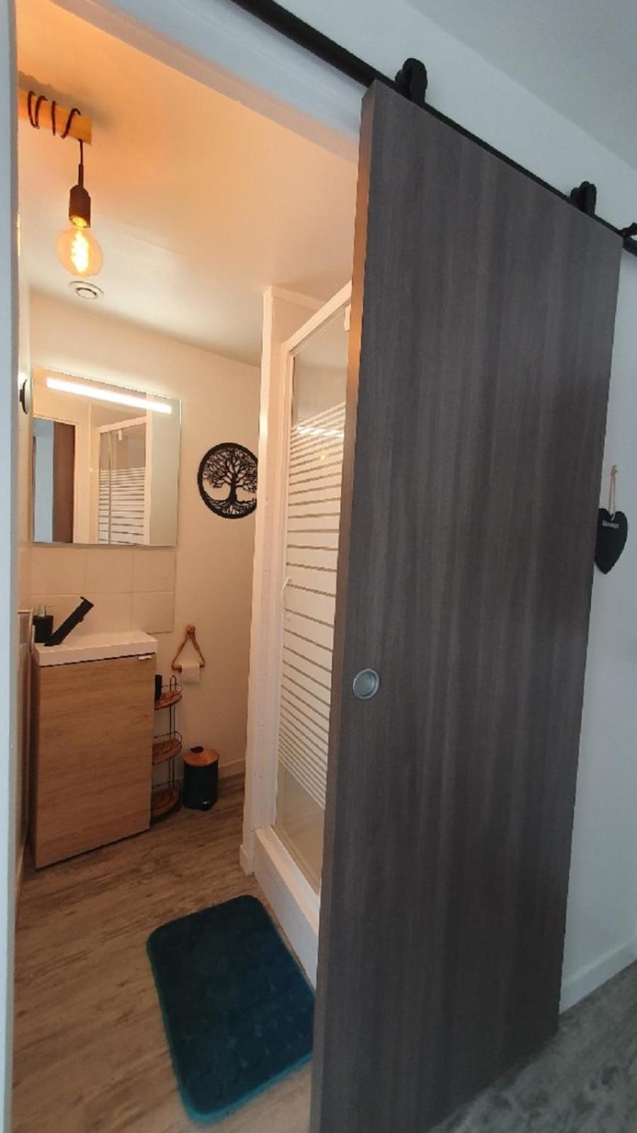 Le Joli'Mans, Appartement Refait A Neuf, Entierement Equipe, Pour 2 Personnes, Proche Quartier Historique Et Centre Le Mans Exteriér fotografie