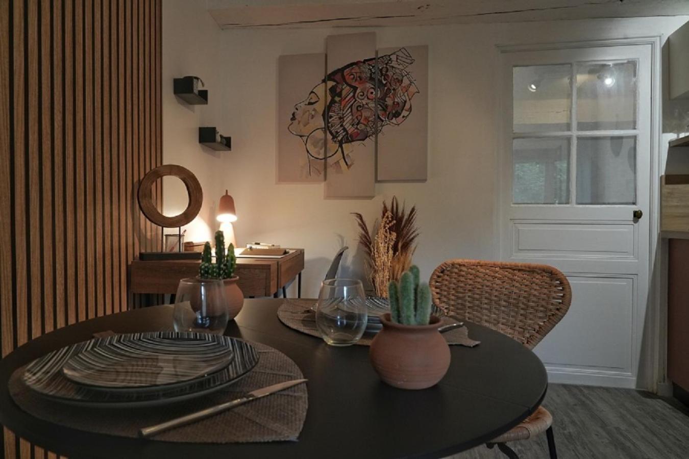 Le Joli'Mans, Appartement Refait A Neuf, Entierement Equipe, Pour 2 Personnes, Proche Quartier Historique Et Centre Le Mans Exteriér fotografie